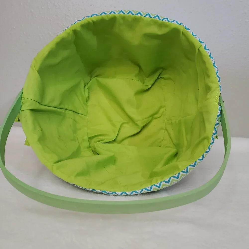 Easter Basket with Cloth Basket Liner Ties on Sides